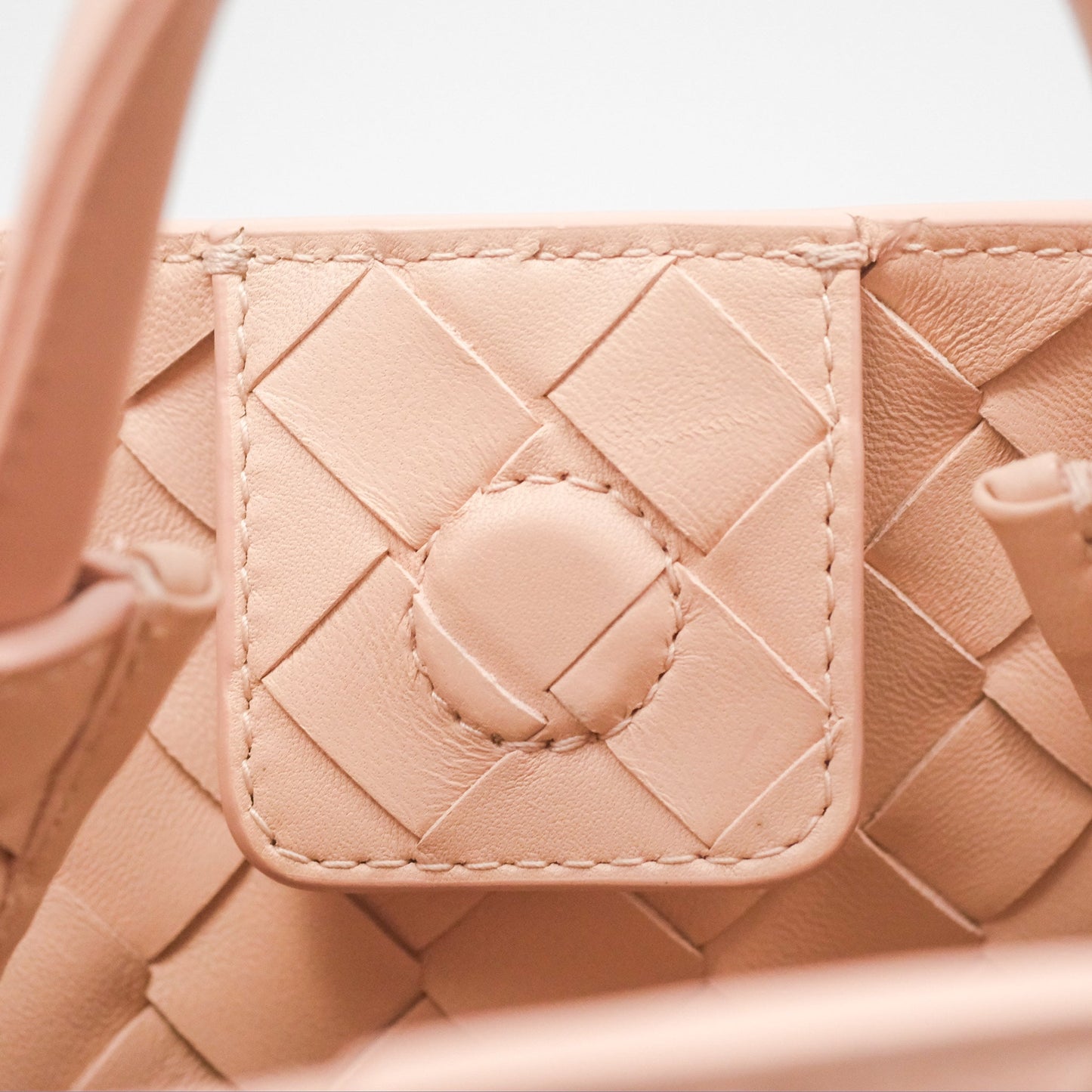 Bottega Veneta Small Andiamo Bag Lotus Intrecciato Lambskin