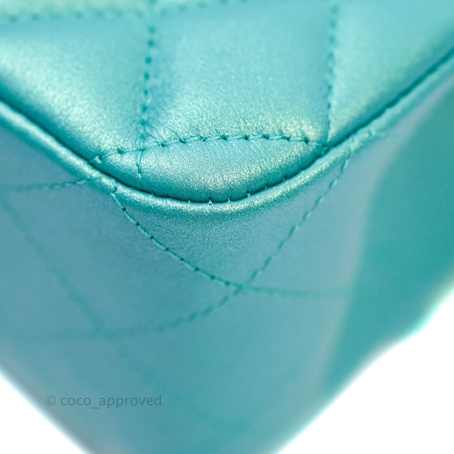 Chanel Classic M/L Medium Double Flap Iridescent Turquoise Calfskin Gold Hardware