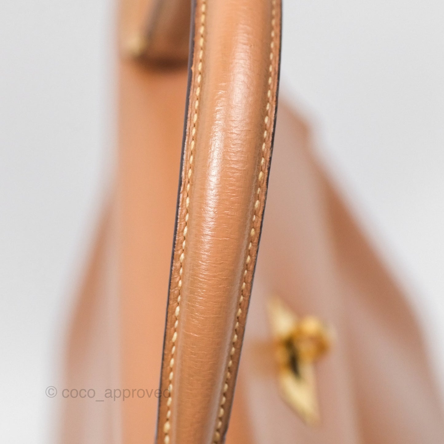 Hermes Vintage Kelly 32 Retourne Natural Gold Hardware
