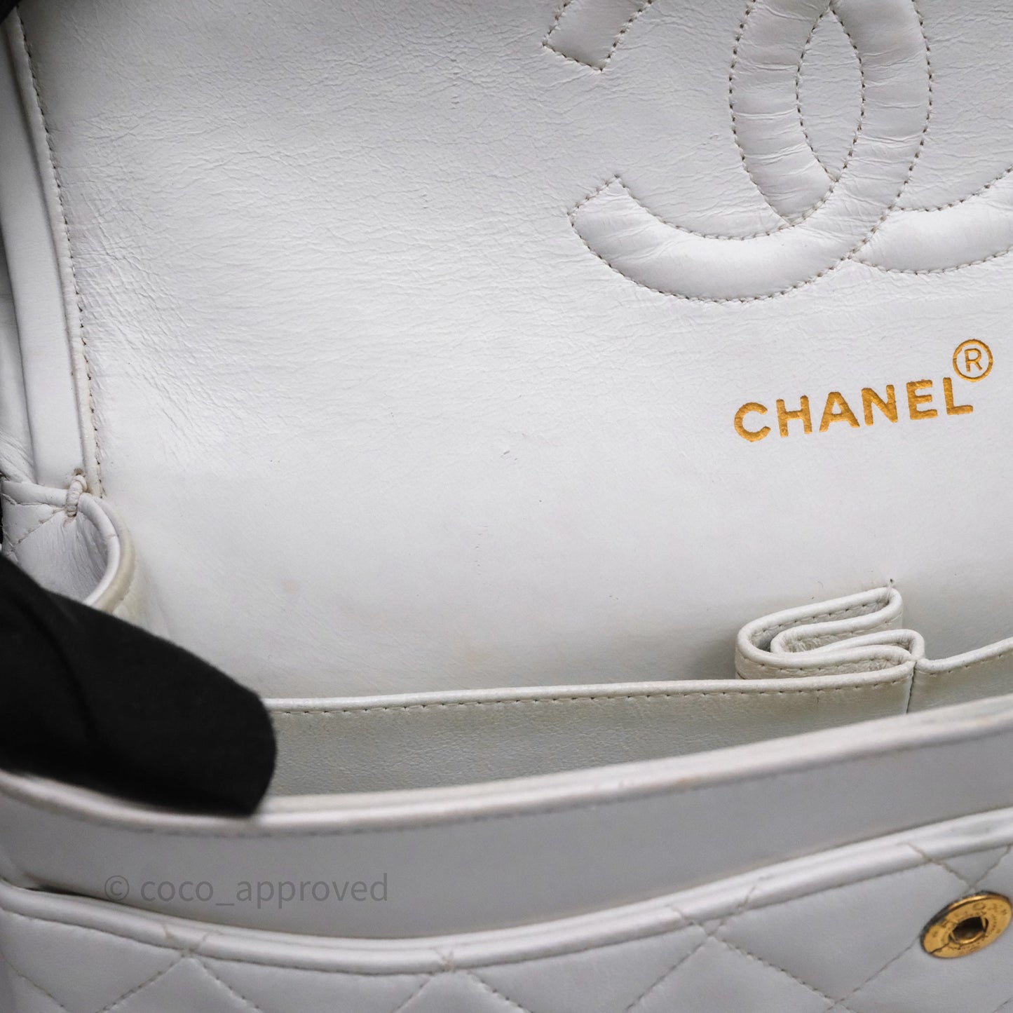 Chanel Classic Vintage Double Flap M/L White Lambskin 24K Gold Hardware