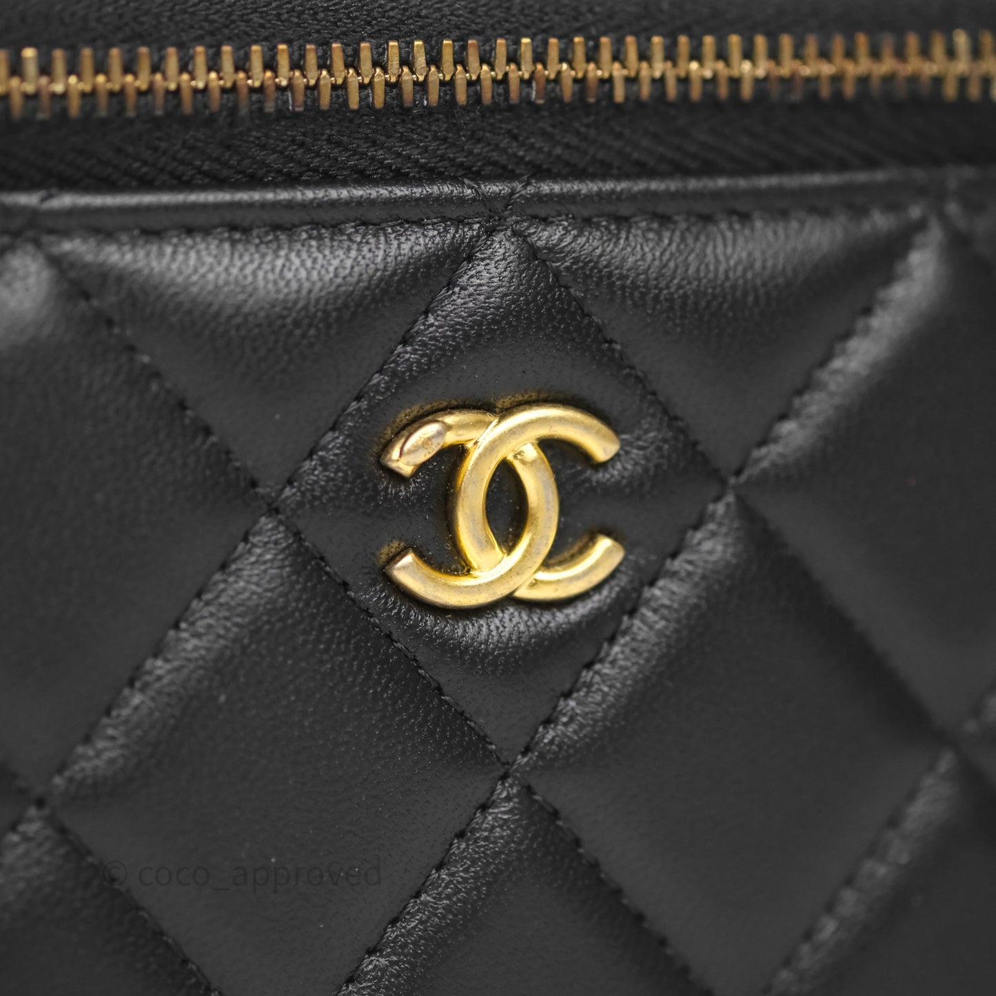 Chanel Vanity With Pearl Crush Chain Black Lambskin Aged Gold Hardware