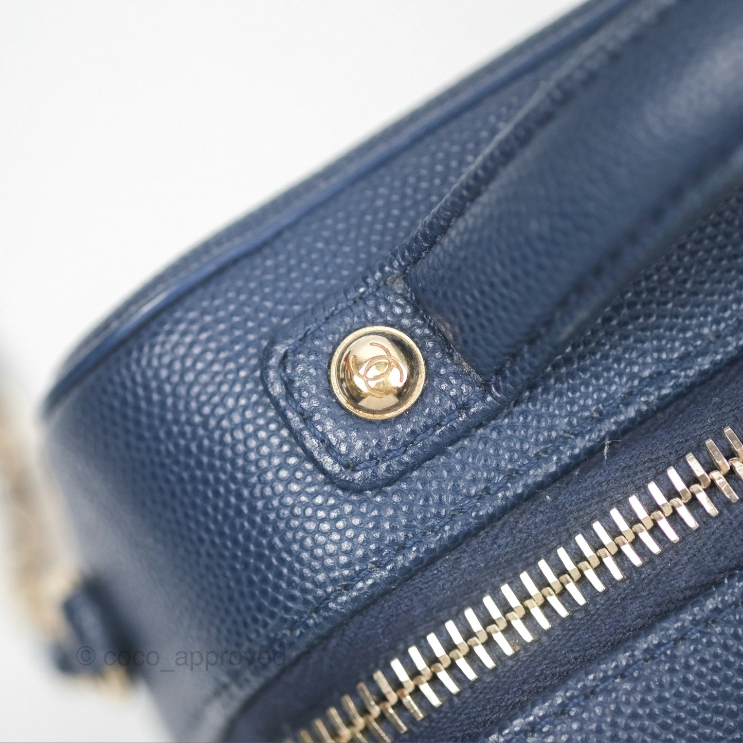 Chanel Quilted Small CC Filigree Vanity Case Navy Caviar Gold Hardware