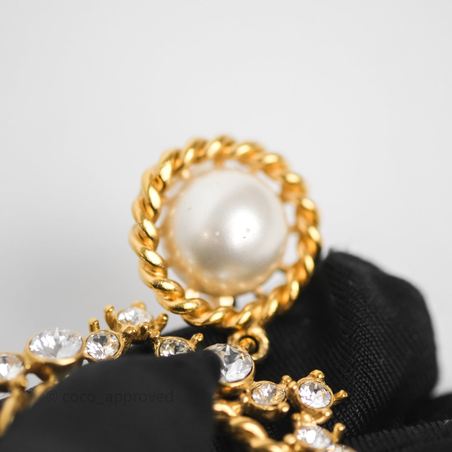 Chanel Crystal Round CC Pearl Drop Ear Clip Gold Tone 20B