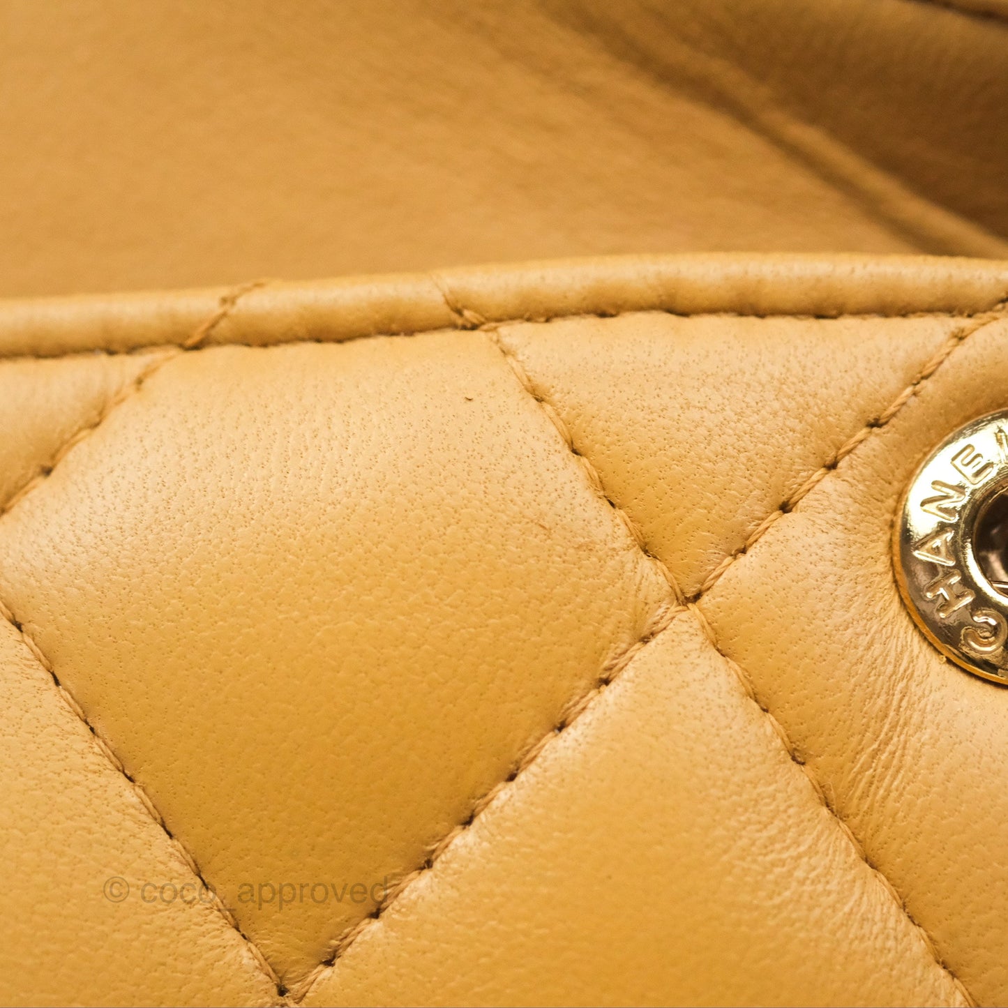 Chanel Vintage Small Classic Flap Beige Lambskin 24K Gold Hardware