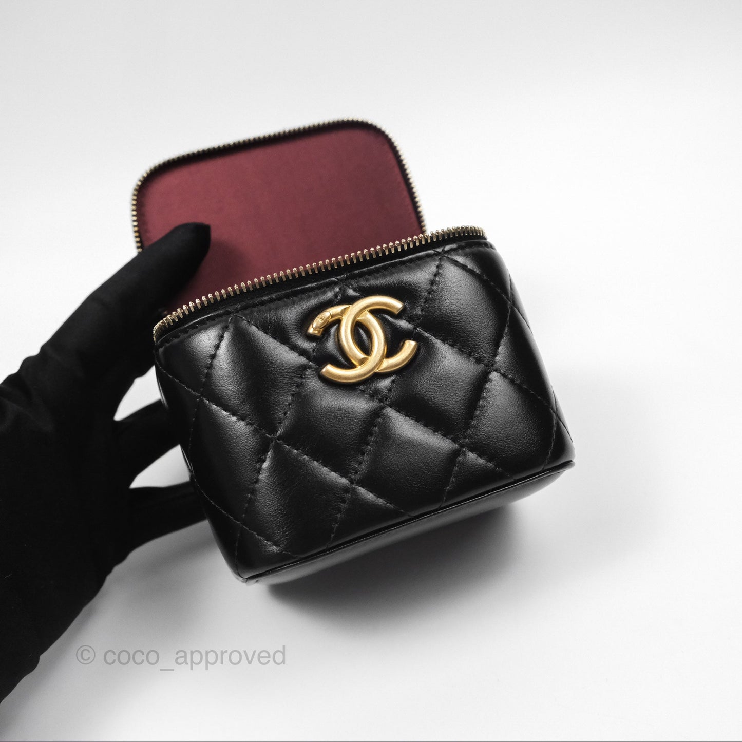 Chanel Quilted Mini Perfect Fit Vanity With Chain Black Calfskin Aged Gold Hardware 21A