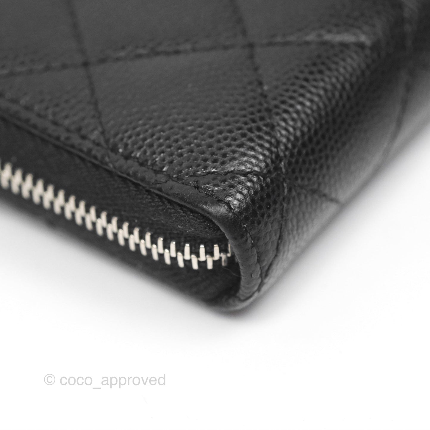 Chanel Zipped Coin Purse Black Caviar White CC Silver Hardware