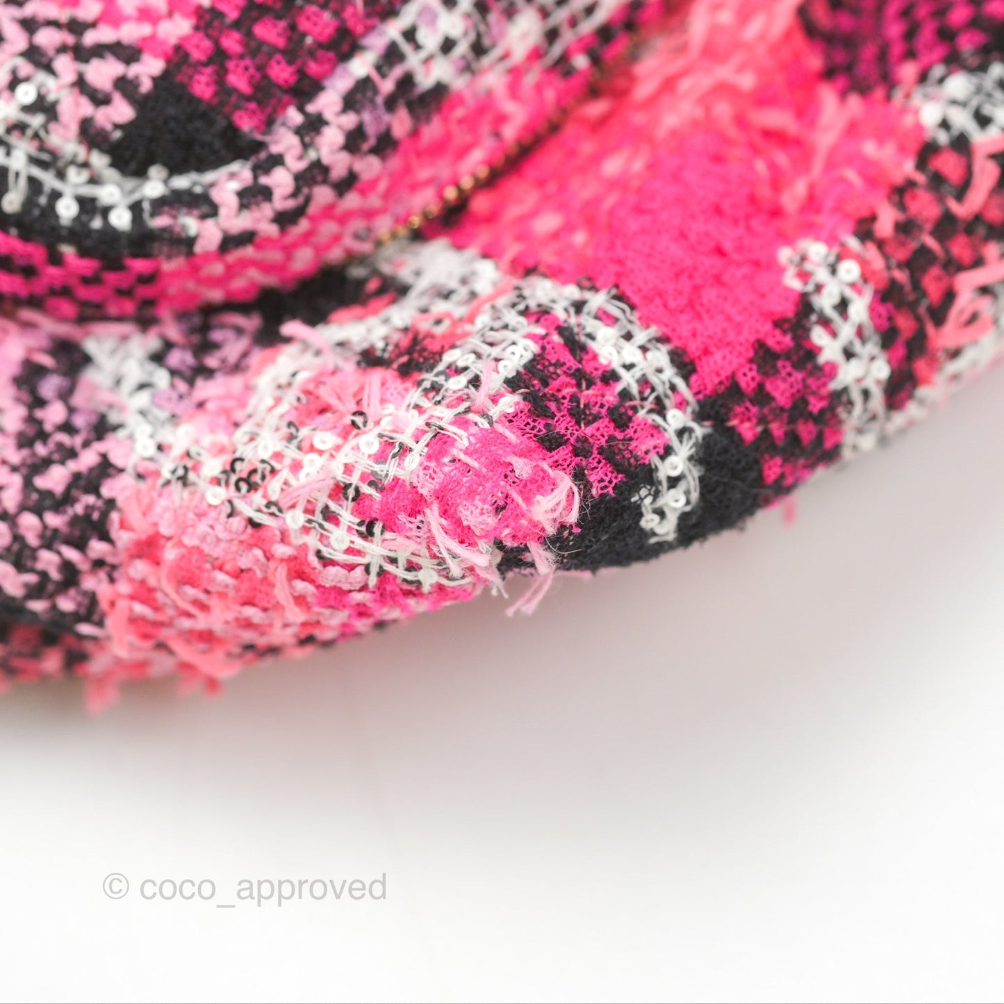 Chanel Coco Beach 2way Crossbody Bag / Foldable Tote Pink Black Grid Tweed