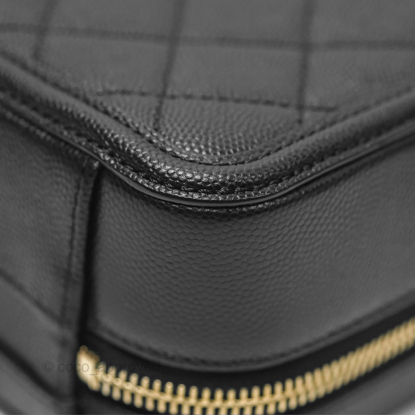 Chanel Quilted Small CC Filigree Vanity Case Black Caviar Aged Gold Hardware
