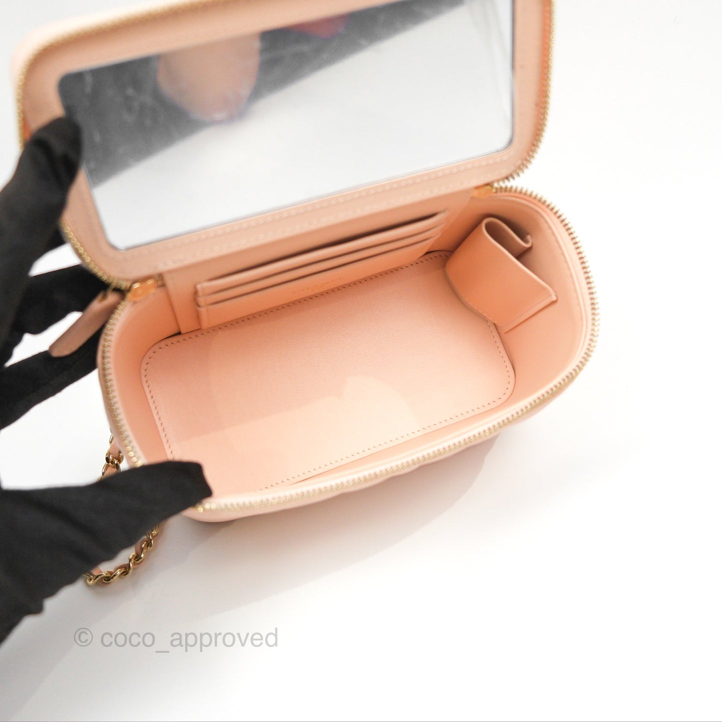 Chanel Vanity Rectangular Pink Beige Caviar Gold Hardware