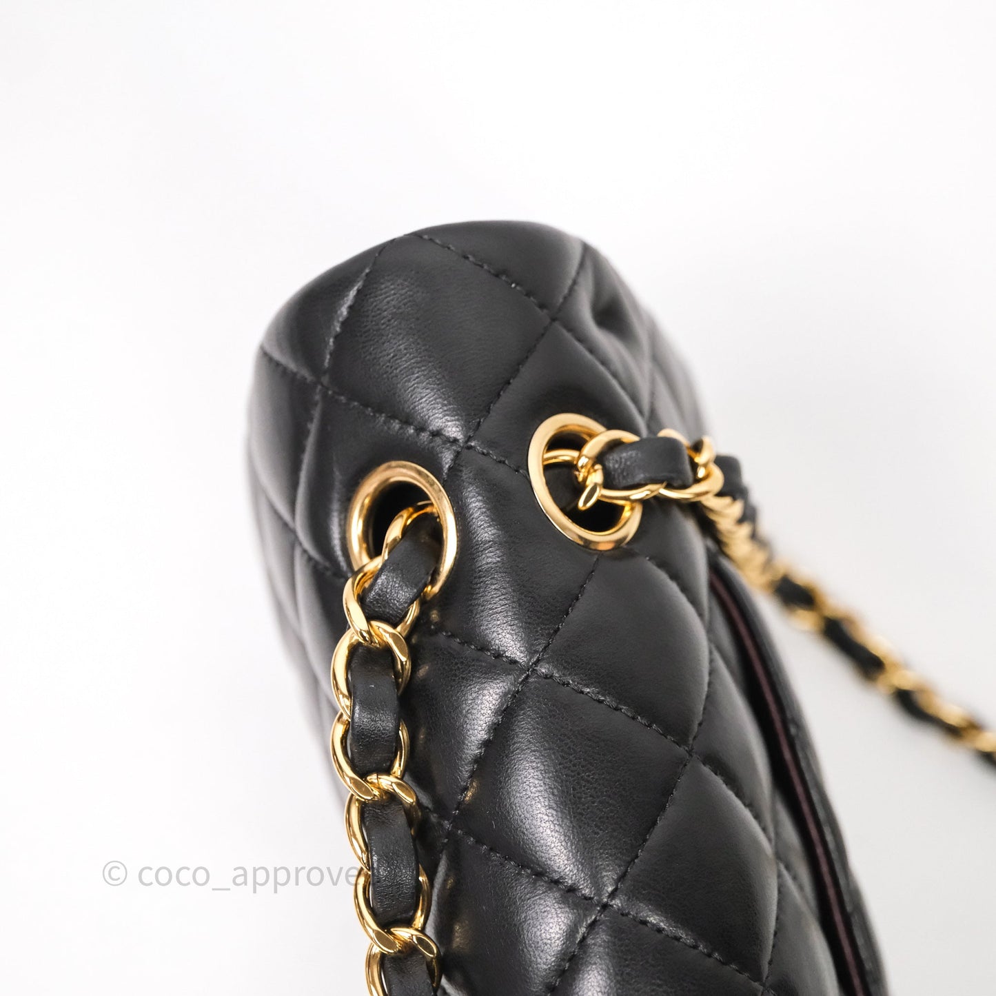 Chanel Classic M/L Medium Flap Quilted Black Lambskin Gold Hardware