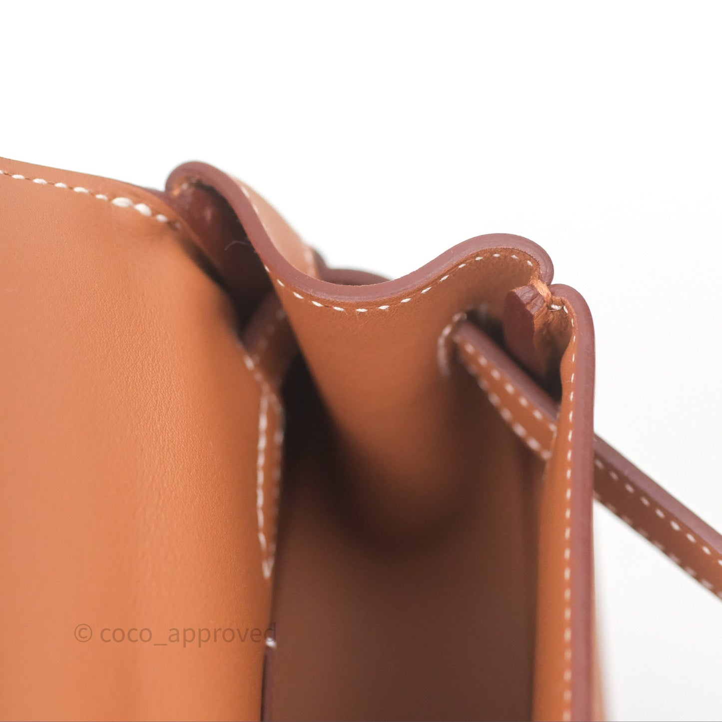 Hermès Kelly Moove Gold 37 Swift Gold Hardware