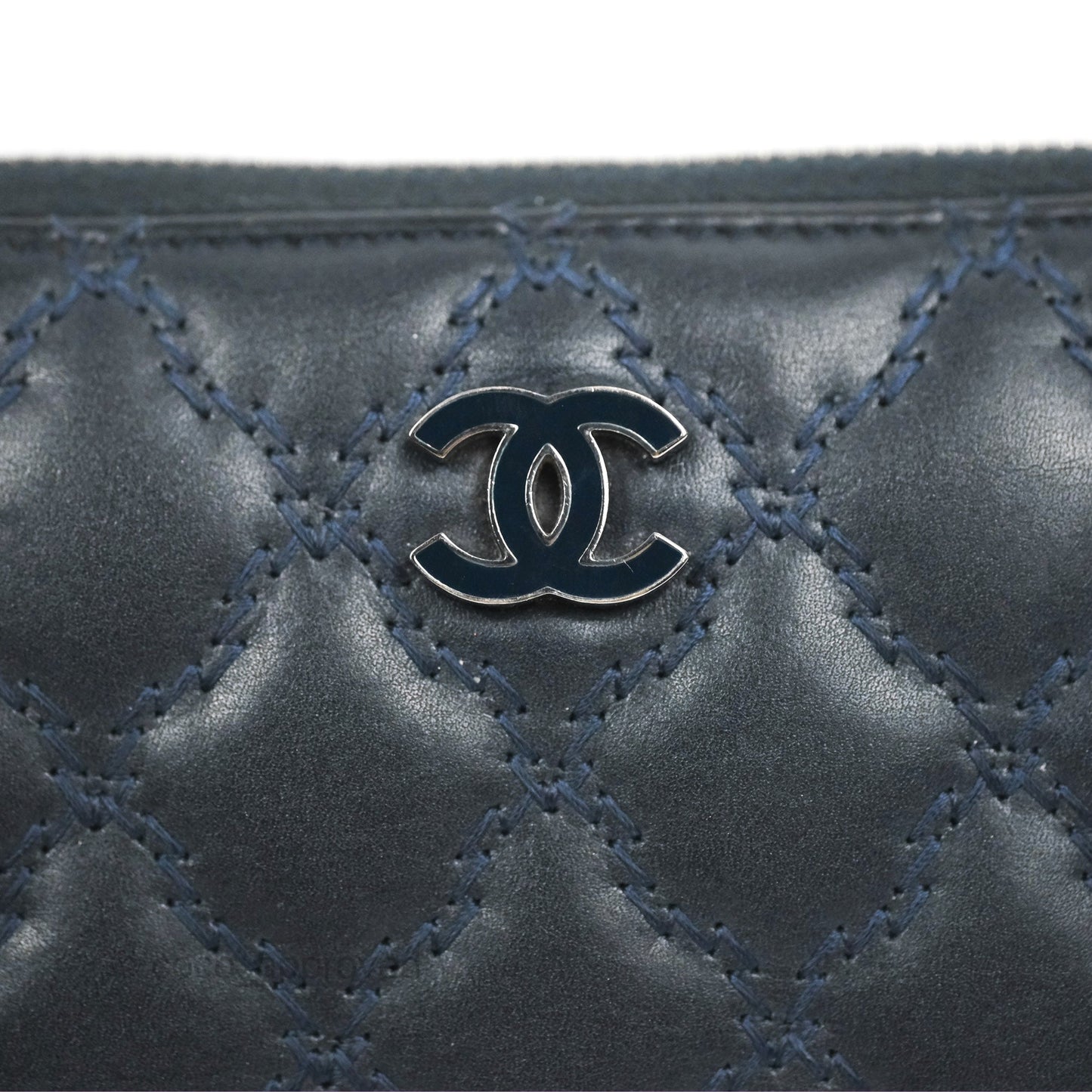 Chanel Quilted Zip Long Wallet Navy Lambskin Silver Hardware
