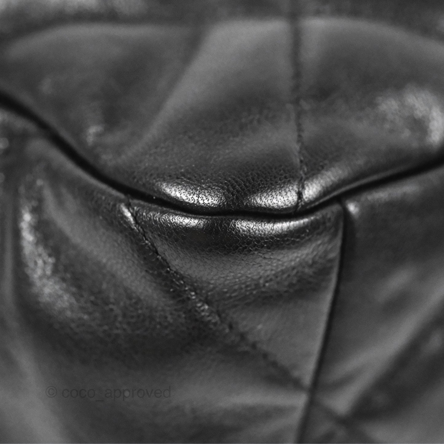 Chanel 19 Medium Black Goatskin Mixed Hardware
