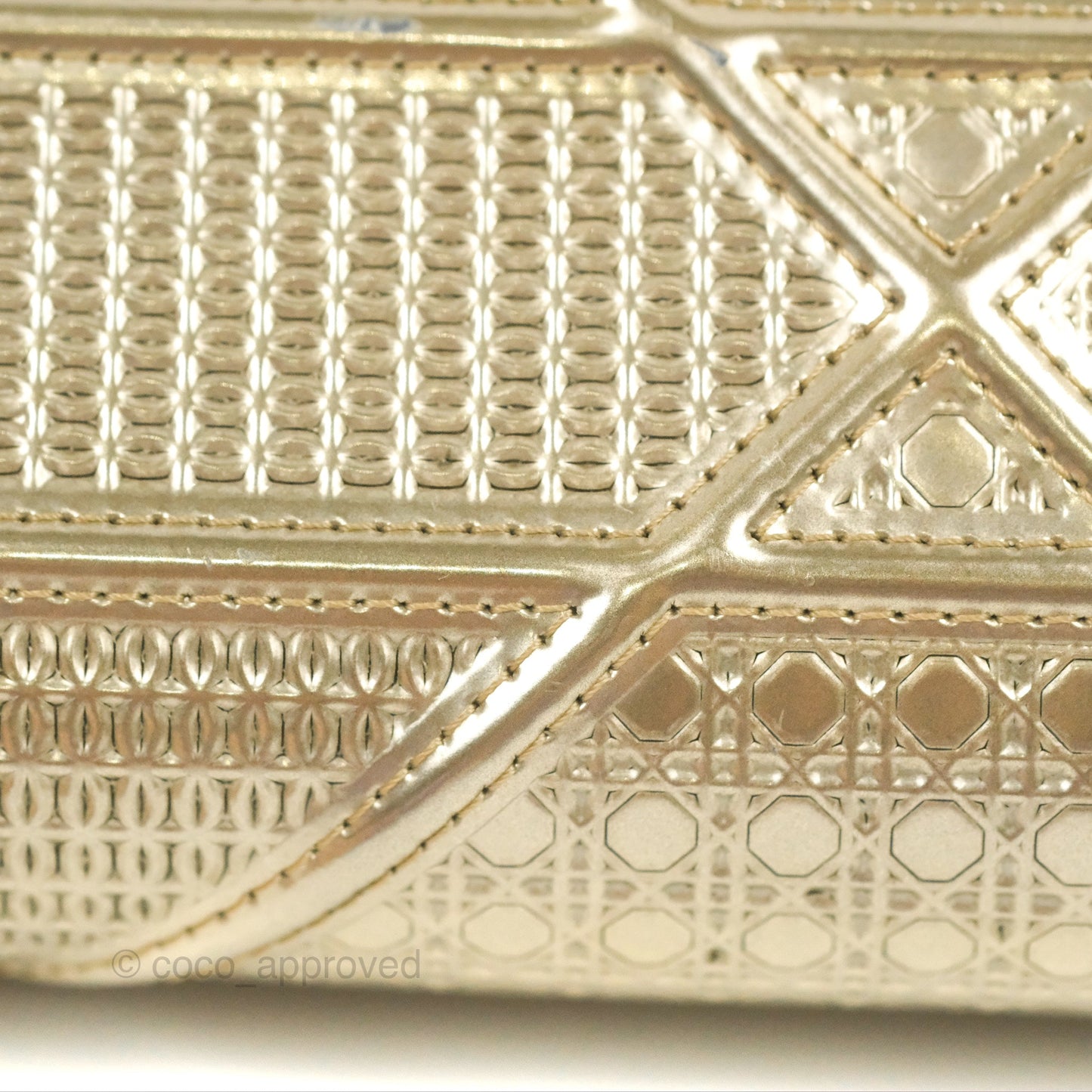 Christian Dior Diorama Clutch with Chain Metallic Gold Gold Hardware