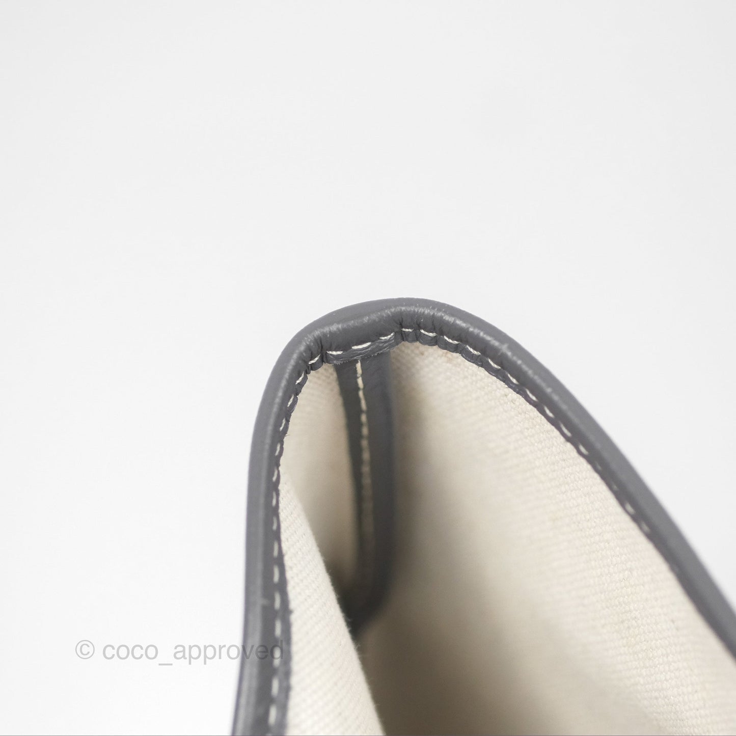 Goyard St Louis Tote PM ⁣⁣⁣⁣⁣⁣⁣⁣⁣⁣⁣⁣⁣⁣⁣⁣⁣⁣⁣⁣Grey