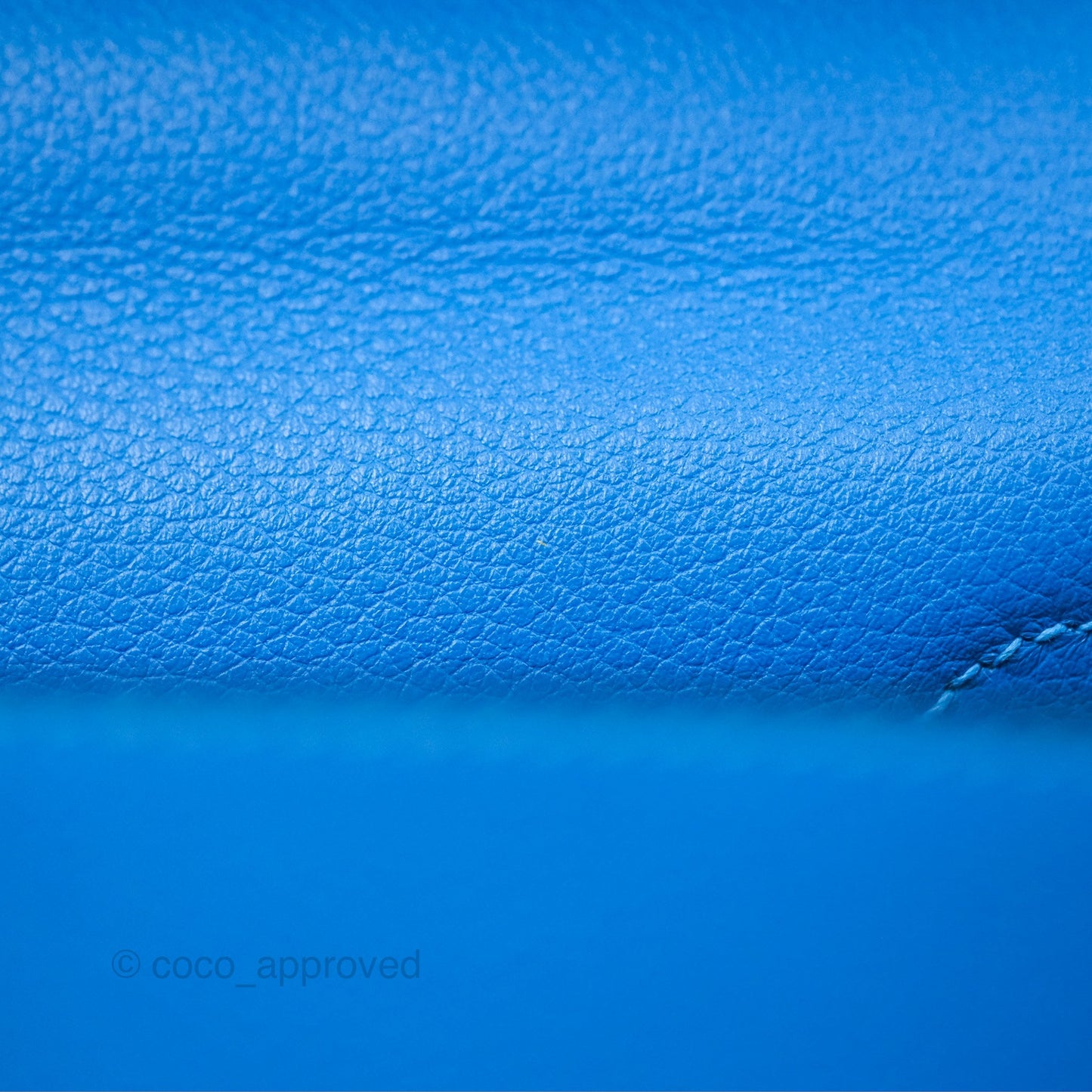 Hermès Retourne Kelly 28 Blue Evercolor Gold Hardware