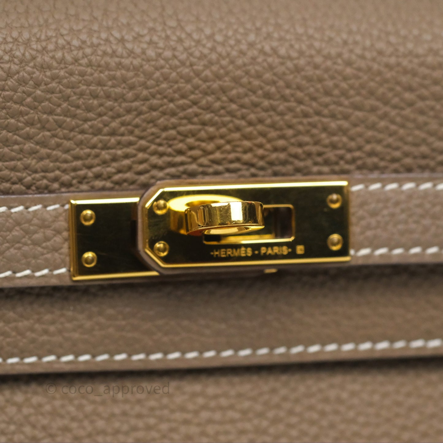 Hermès Retourne Kelly 25 Etoupe 18 Togo Gold Hardware