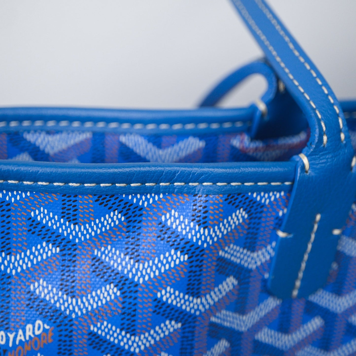 Goyard St Artois Tote MM ⁣⁣⁣⁣⁣⁣⁣⁣⁣⁣⁣⁣⁣⁣⁣⁣⁣⁣⁣⁣Blue Canvas