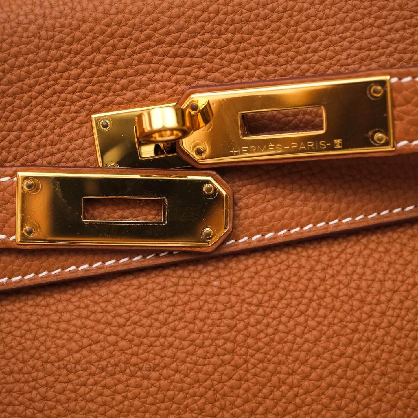 Hermes Kelly 28 Gold Togo Gold Hardware