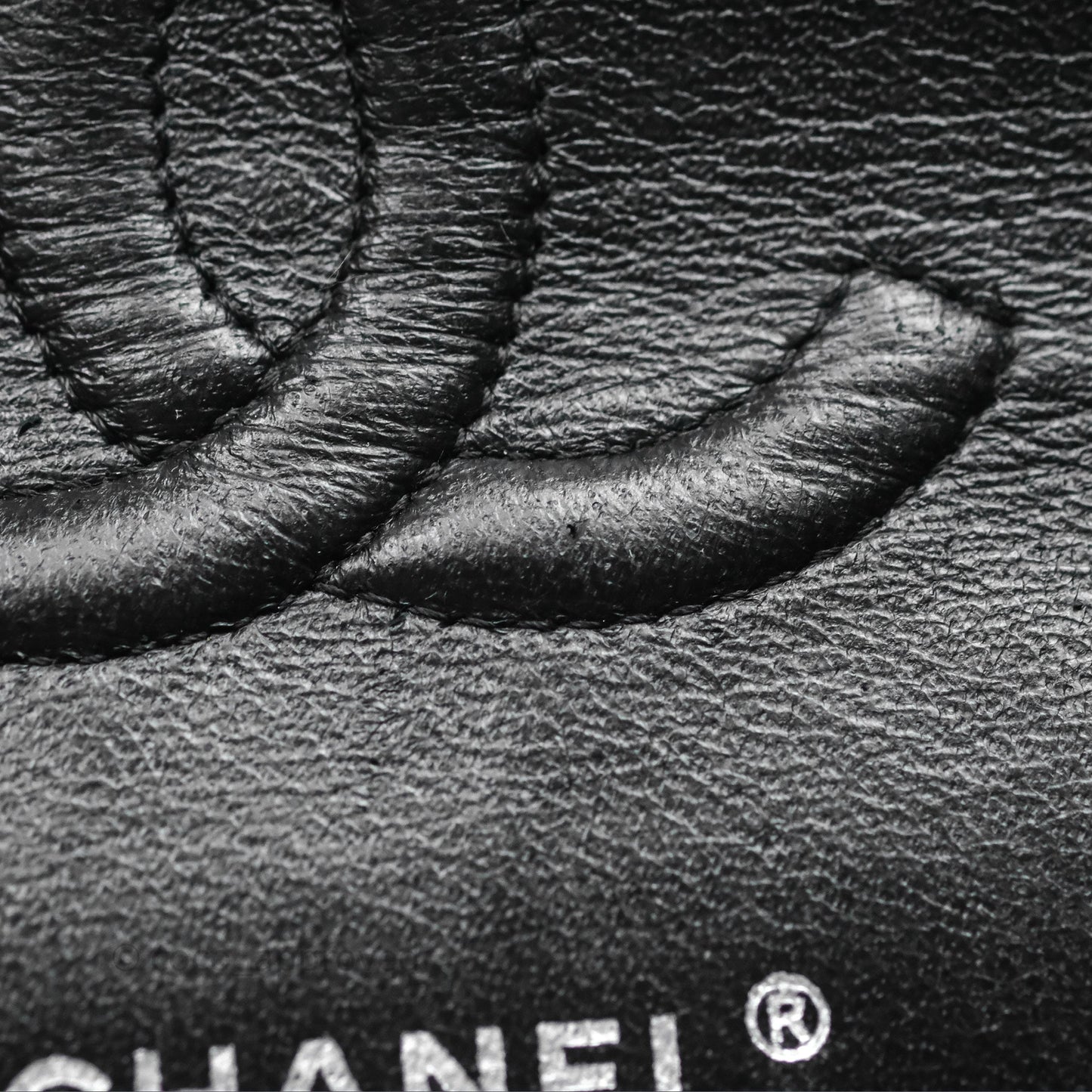 Chanel Classic M/L Medium Flap Quilted Black Patent Silver Hardware