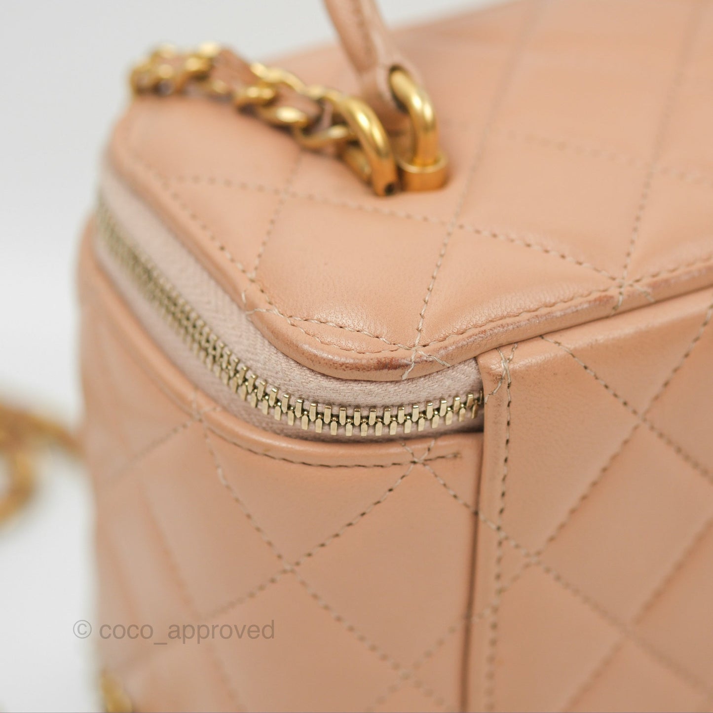 Chanel Vanity Rectangular Top Handle Beige Lambskin Aged Gold Hardware