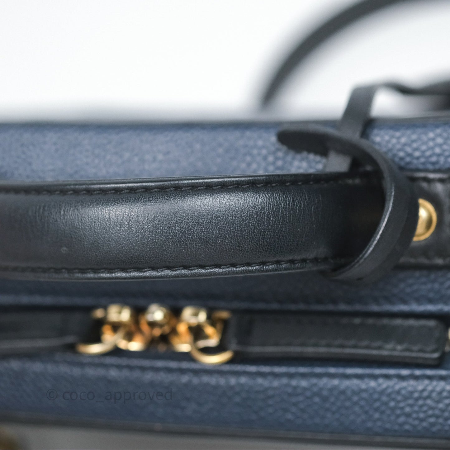 Chanel Quilted Medium CC Filigree Vanity Case Dark Navy Caviar Gold Hardware