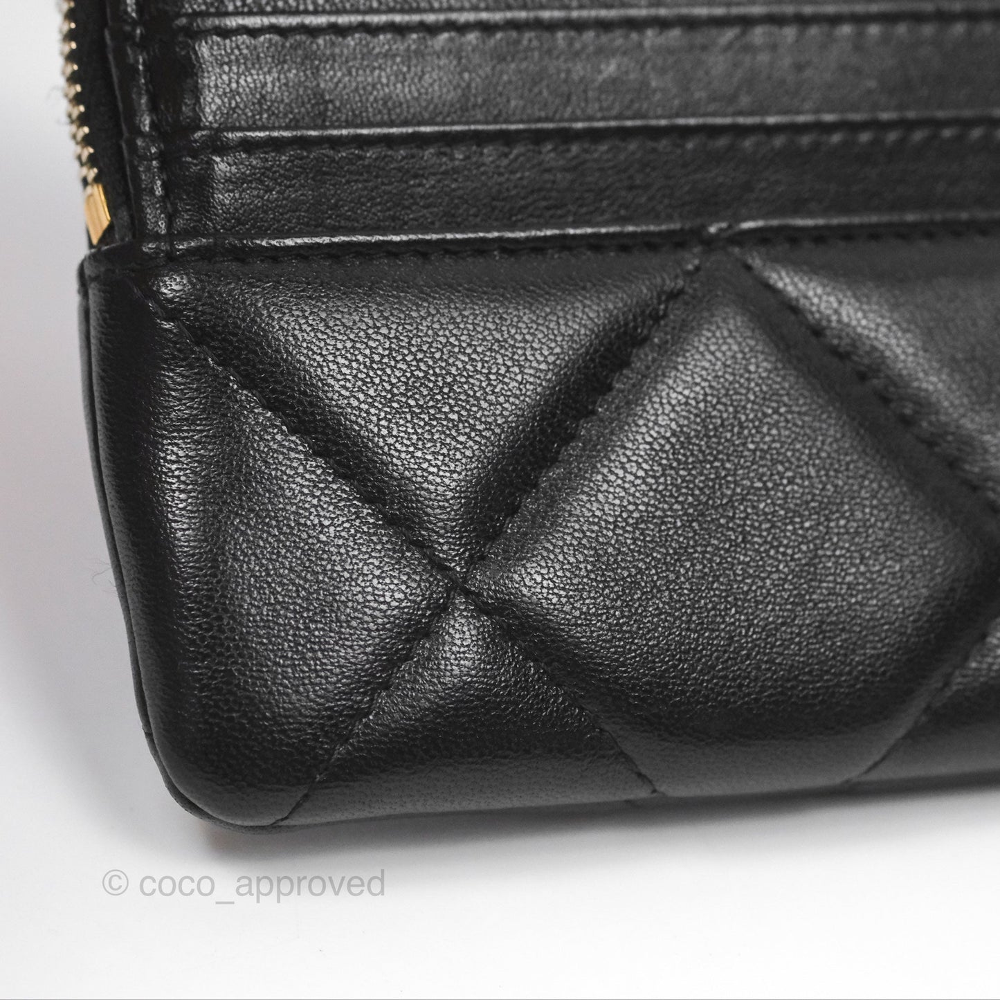 Chanel Quilted Chanel 19 Zip Card Holder Wallet Black Lambskin