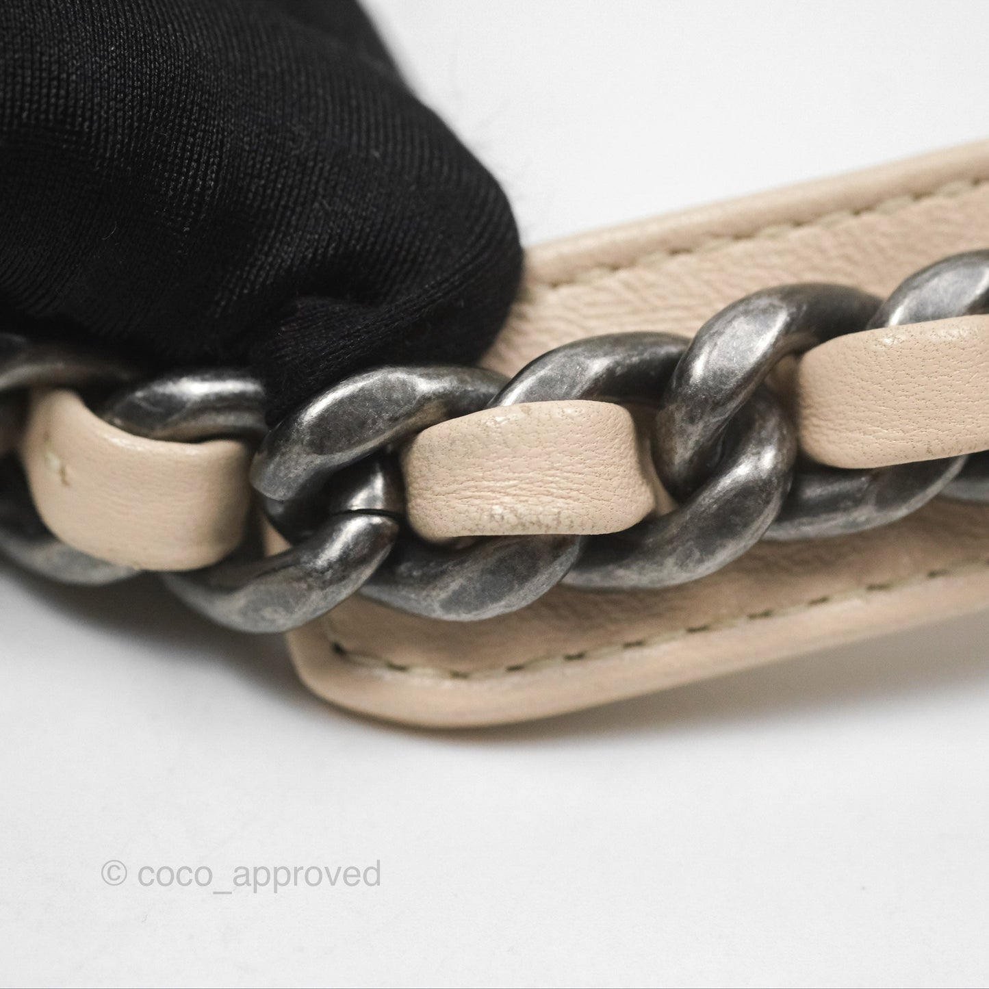 Chanel 19 Small Tweed Oreo Cream Mixed Hardware