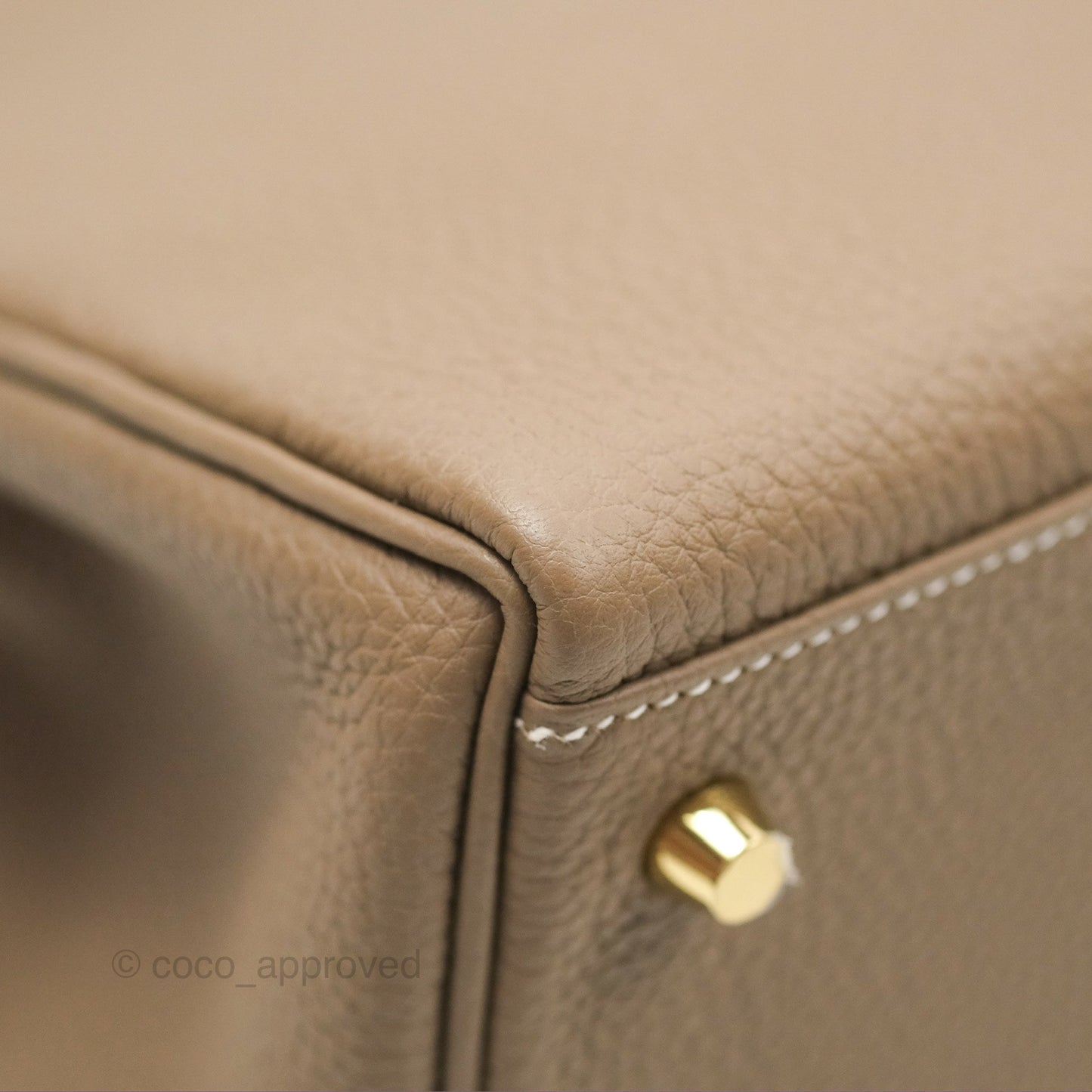 Hermès Kelly 28 Retourne Etoupe Togo Gold Hardware