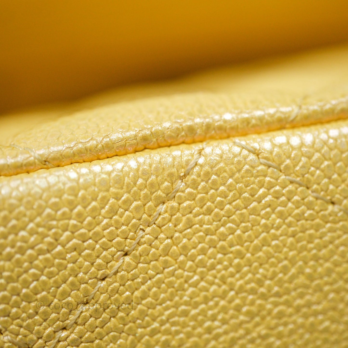 Chanel Classic M/L Medium Flap Quilted Iridescent Yellow Caviar Gold Hardware