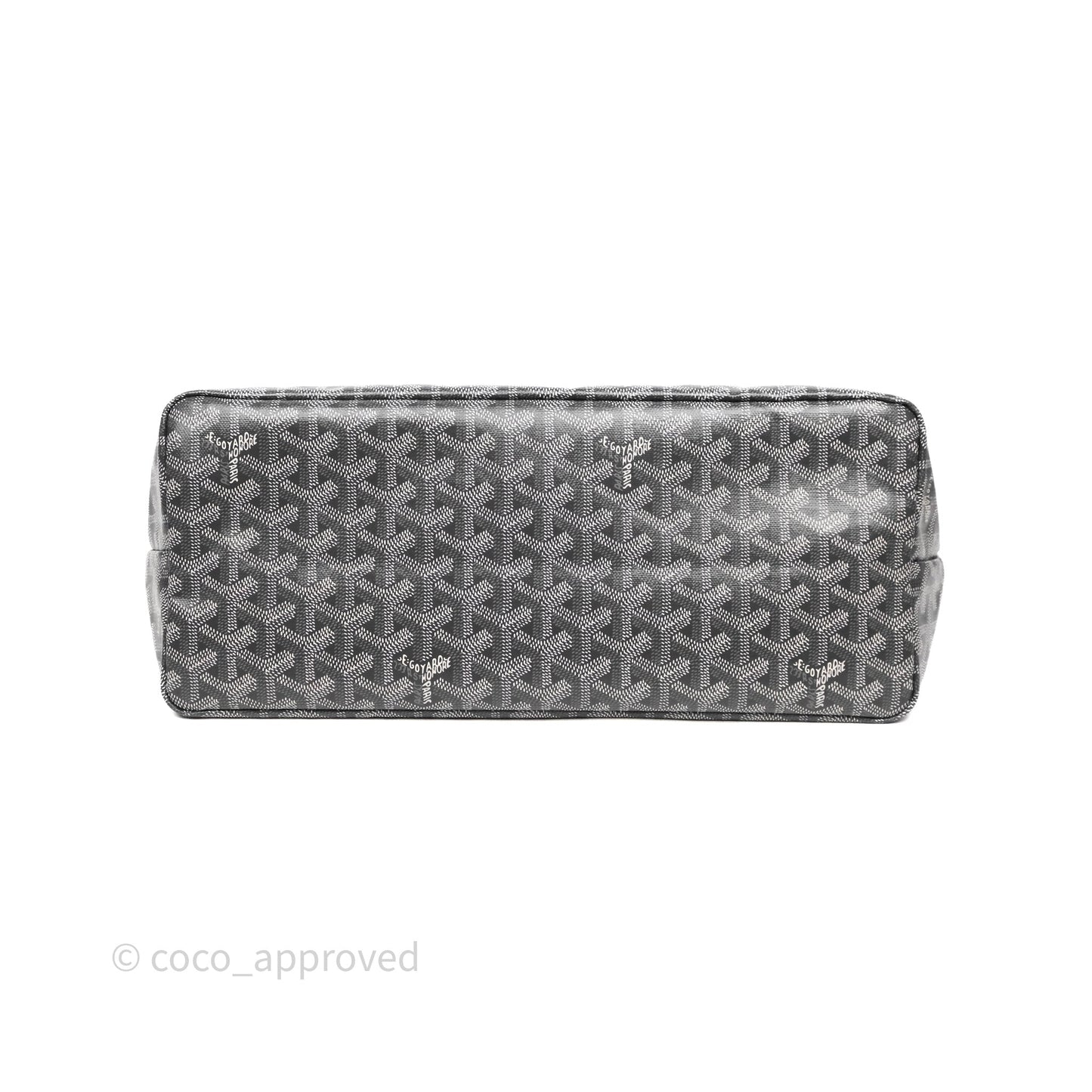 Goyard St Louis Tote PM ⁣⁣⁣⁣⁣⁣⁣⁣⁣⁣⁣⁣⁣⁣⁣⁣⁣⁣⁣⁣Grey