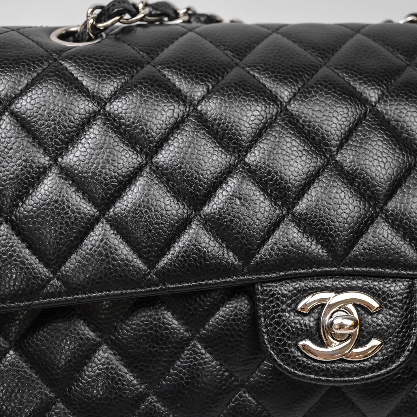 Chanel Classic M/L Medium Flap Quilted Black Caviar Silver Hardware