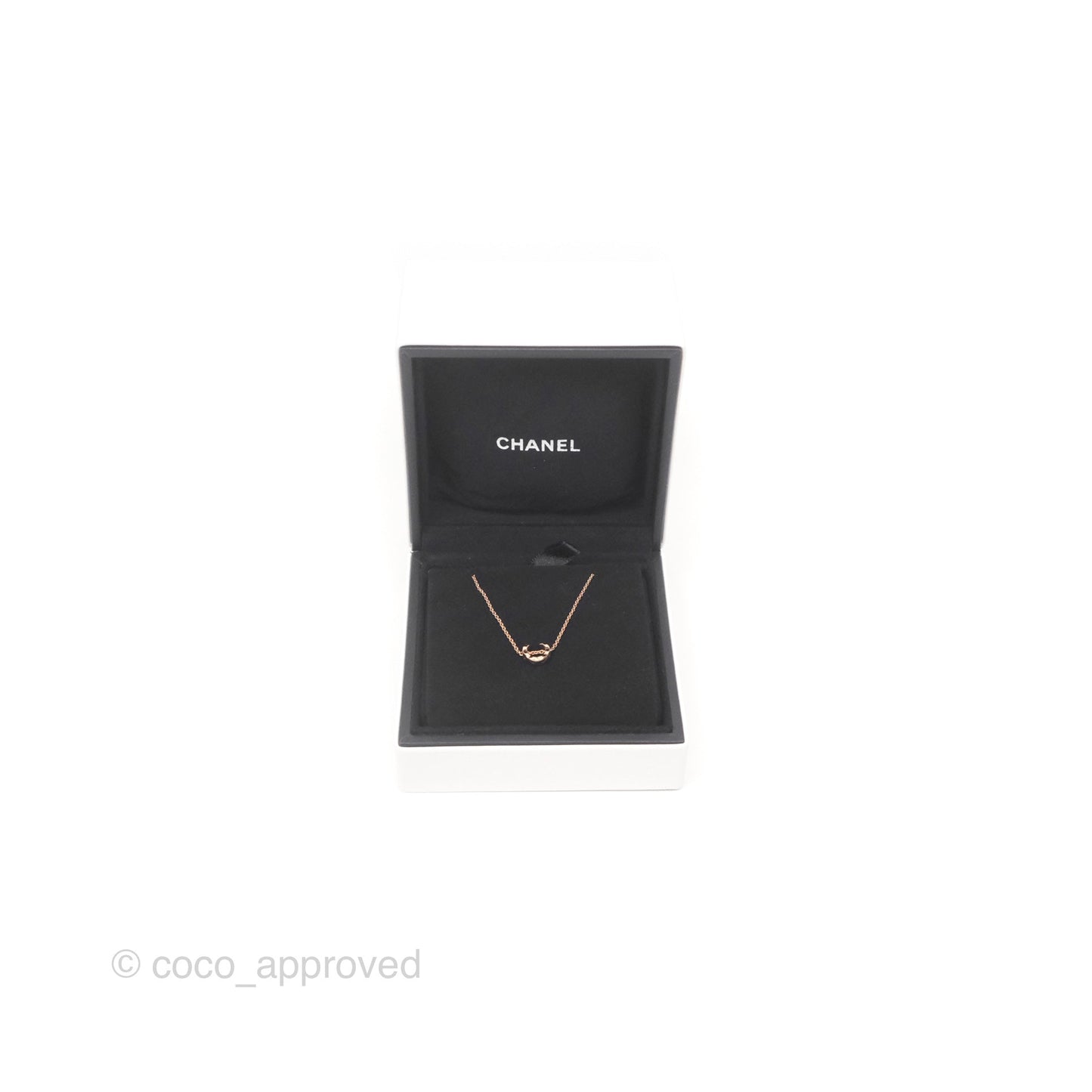 Chanel Coco Crush Bracelet 18K Beige Gold Hardware