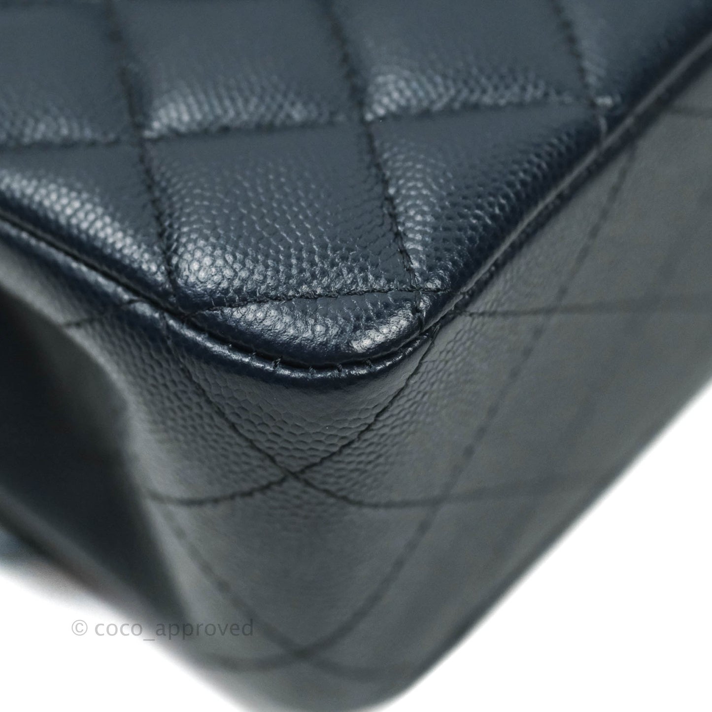 Chanel Quilted M/L Medium Double Flap Navy Caviar Gold Hardware