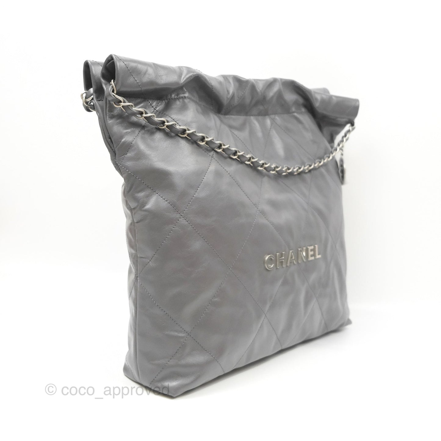 Chanel 22 Medium Grey Shiny Aged Calfskin Matte Silver Hardware