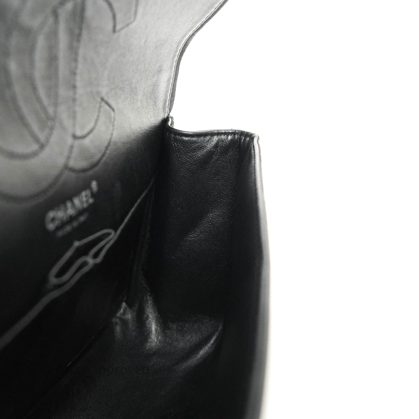 Chanel Reissue Quilted Aged Calfskin Black Ruthenium Hardware 226