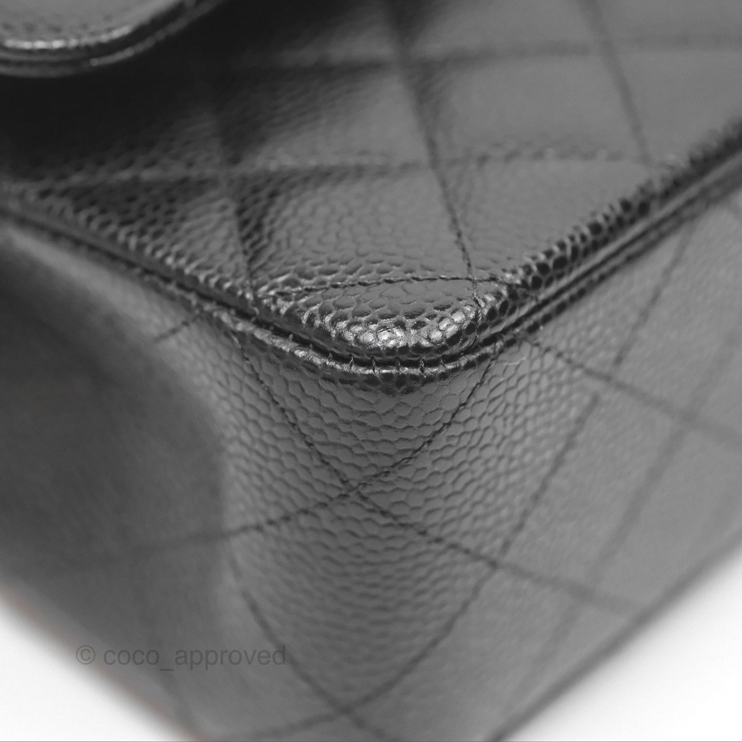 Chanel Classic M/L Medium Flap Quilted Black Caviar Gold Hardware