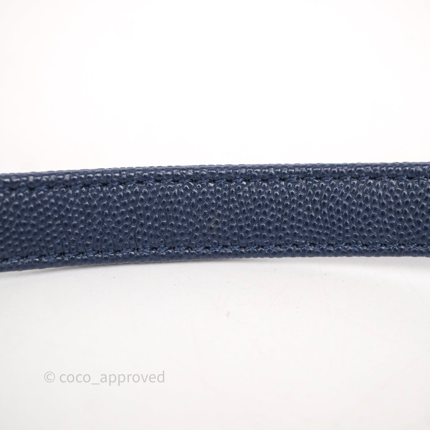 Chanel Quilted Small CC Filigree Vanity Case Navy Caviar Gold Hardware