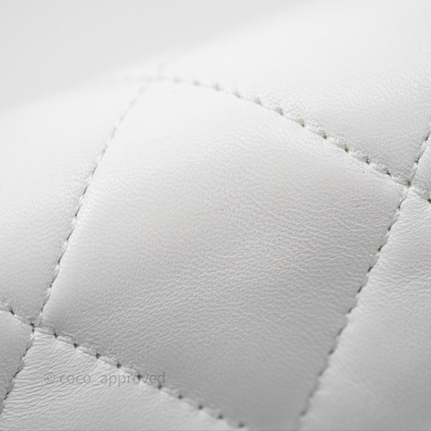 Chanel Small Flap Bag White Lambskin Aged Gold and Lacquered Metal 22S
