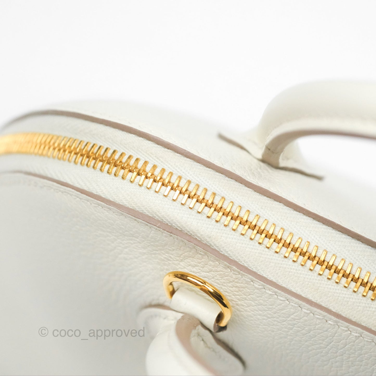 Hermès Bolide 1923 25 Mushroom 0T/Biscuit 48 Evercolor Gold Hardware