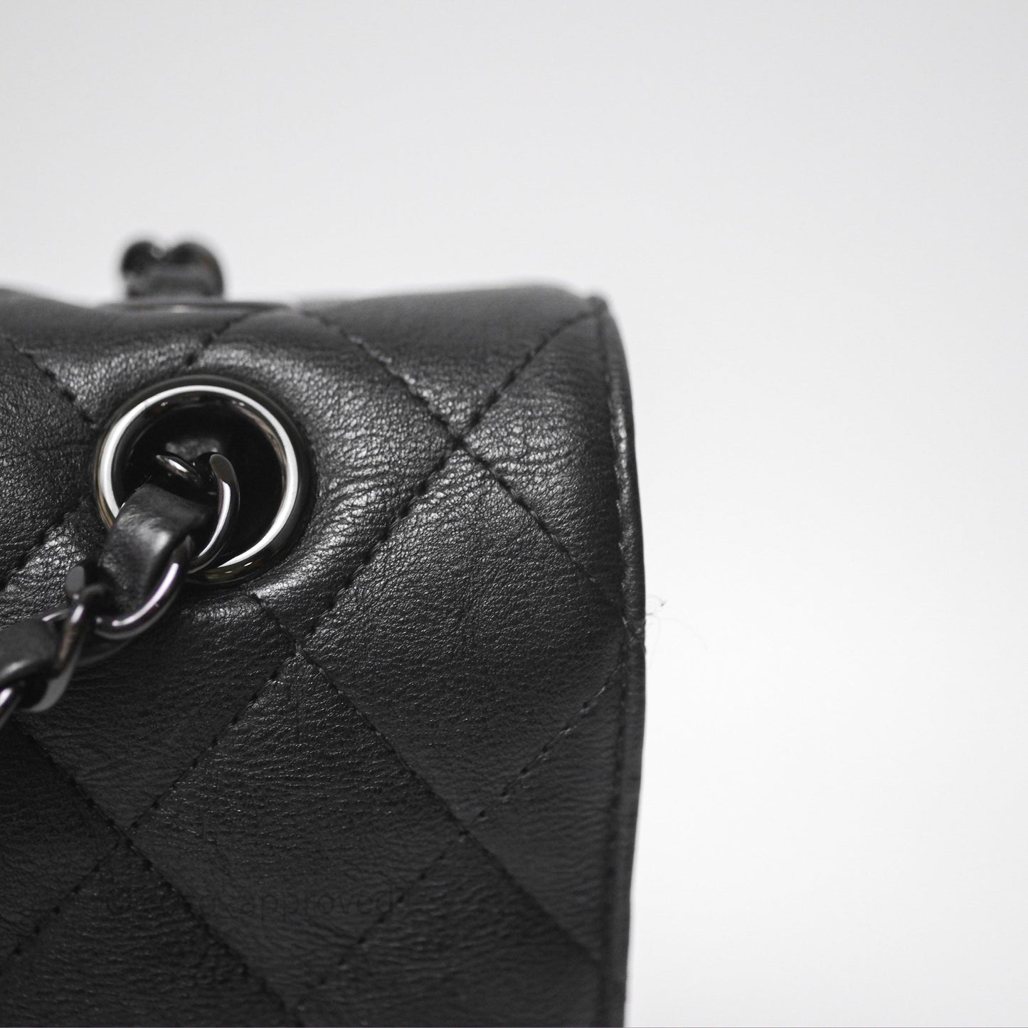 Chanel Classic Quilted M/L Medium Double Flap So Black Calfskin