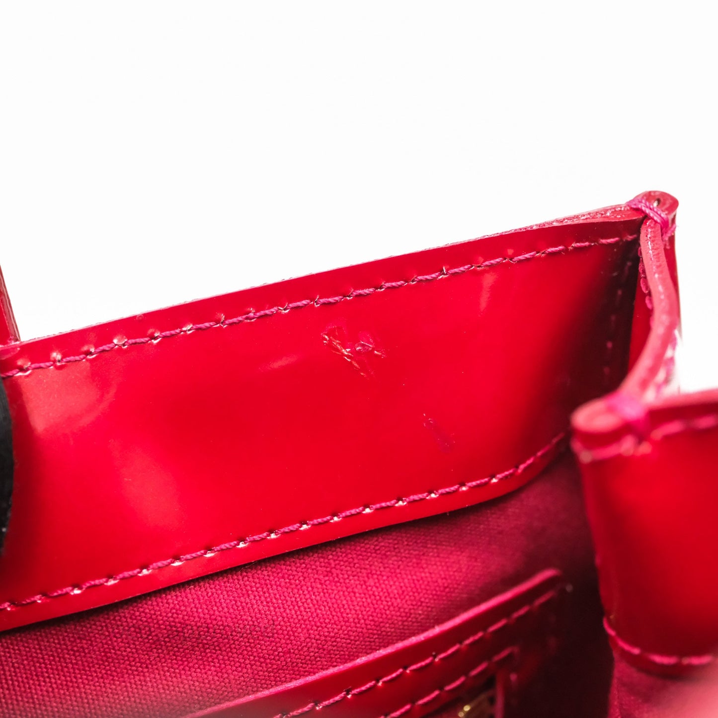Louis Vuitton Vernis Wilshire Monogram Tote Bag Red