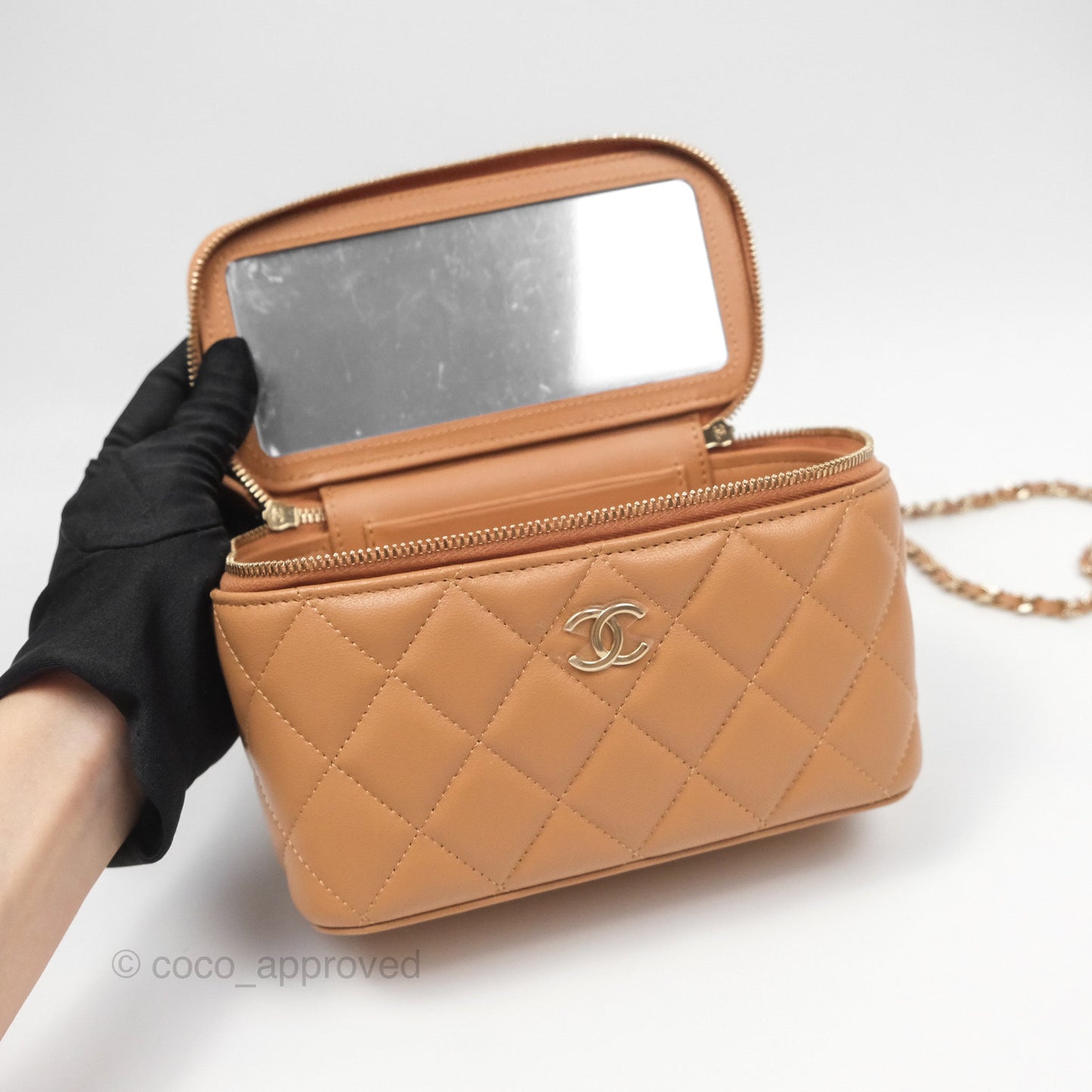 Chanel Vanity Rectangular Top Handle Beige Lambskin Gold Hardware