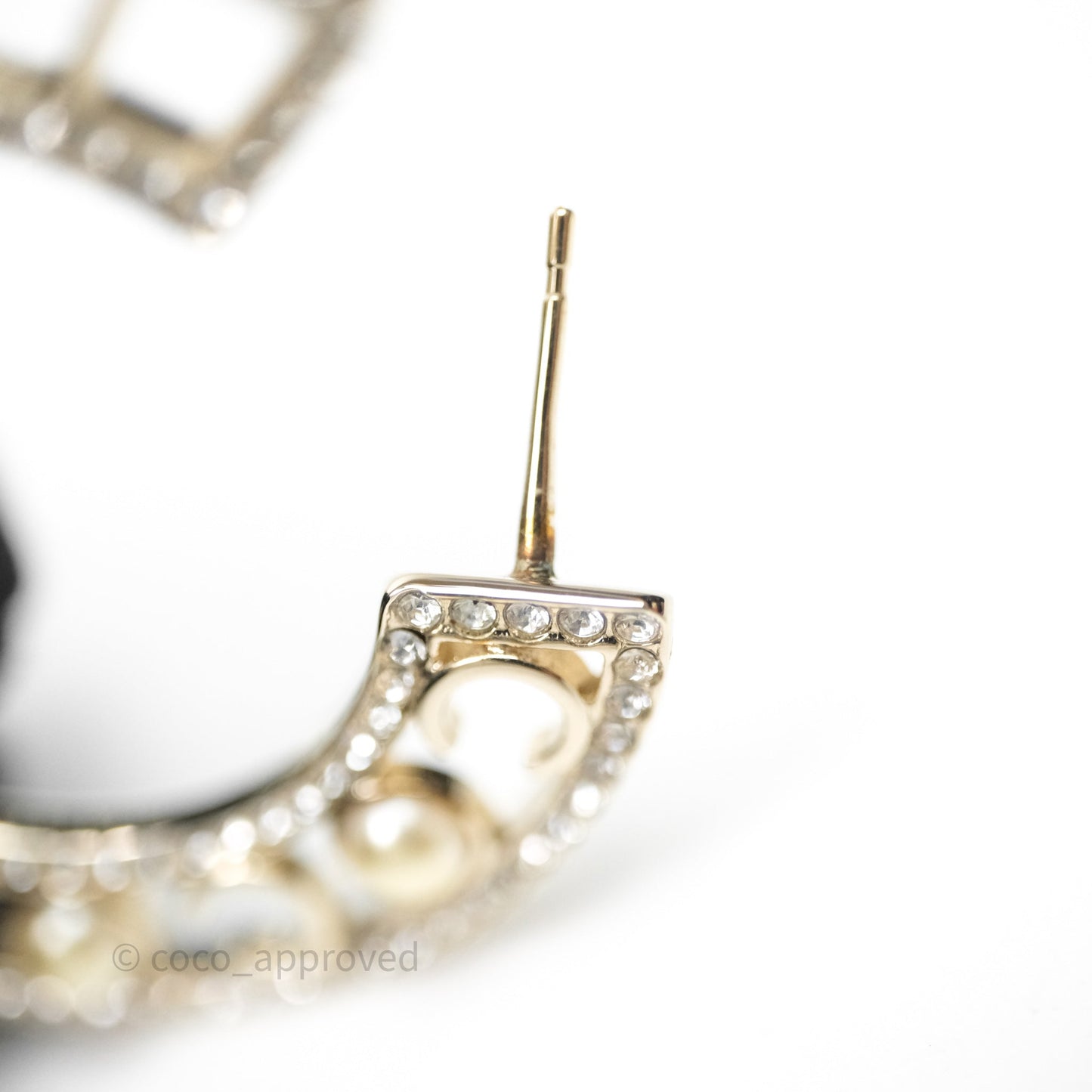 Chanel Crystal Pearl Bow-tiful CC Hoop Earrings Gold Tone 20B