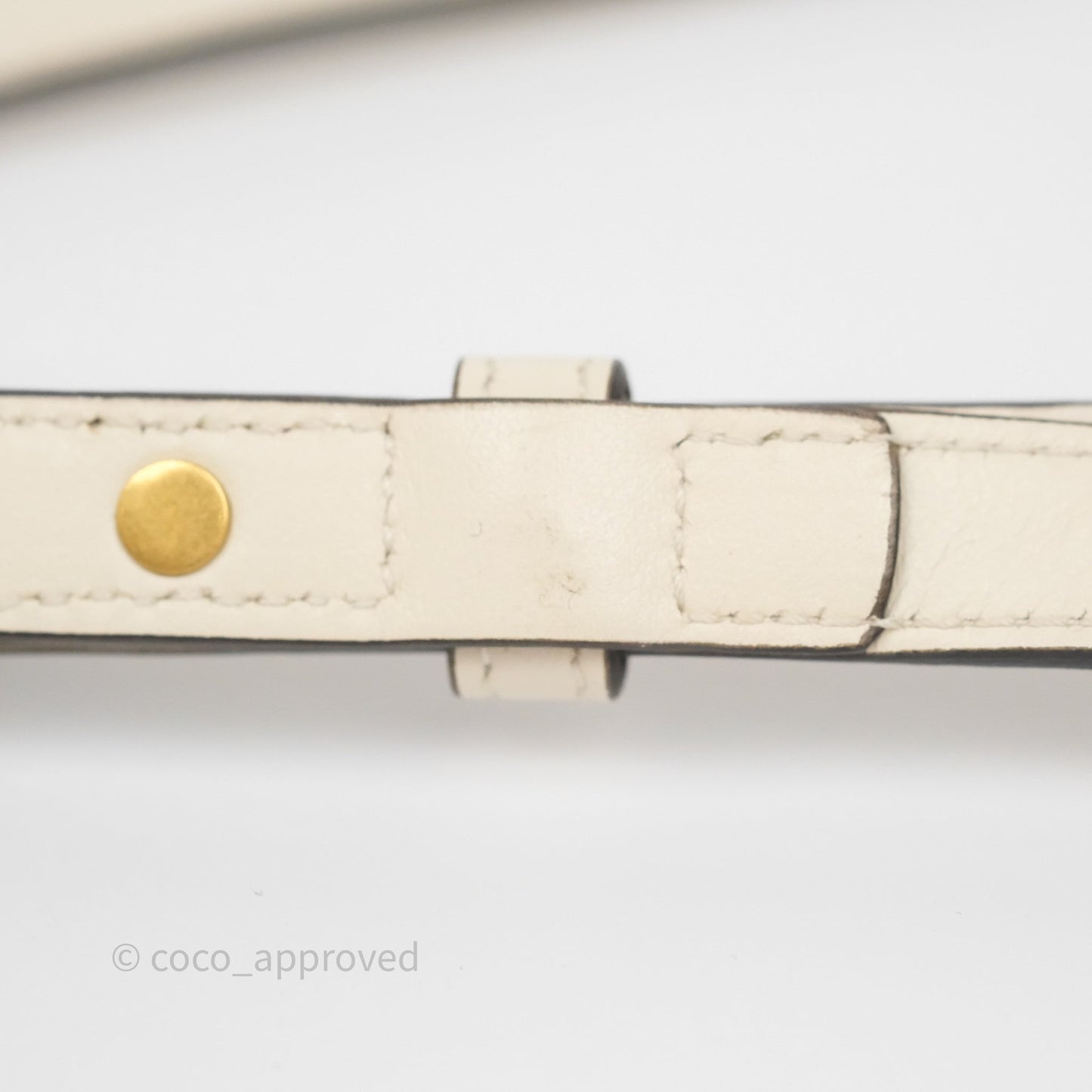 Gucci Small GG Marmont Camera Bag White Calfskin Gold Hardware