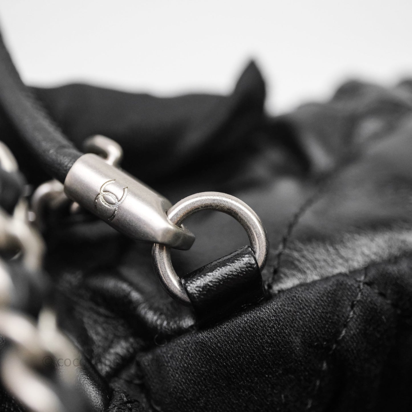 Chanel 22 Mini Bag Black Shiny Crumpled Calfskin Matte Silver Hardware