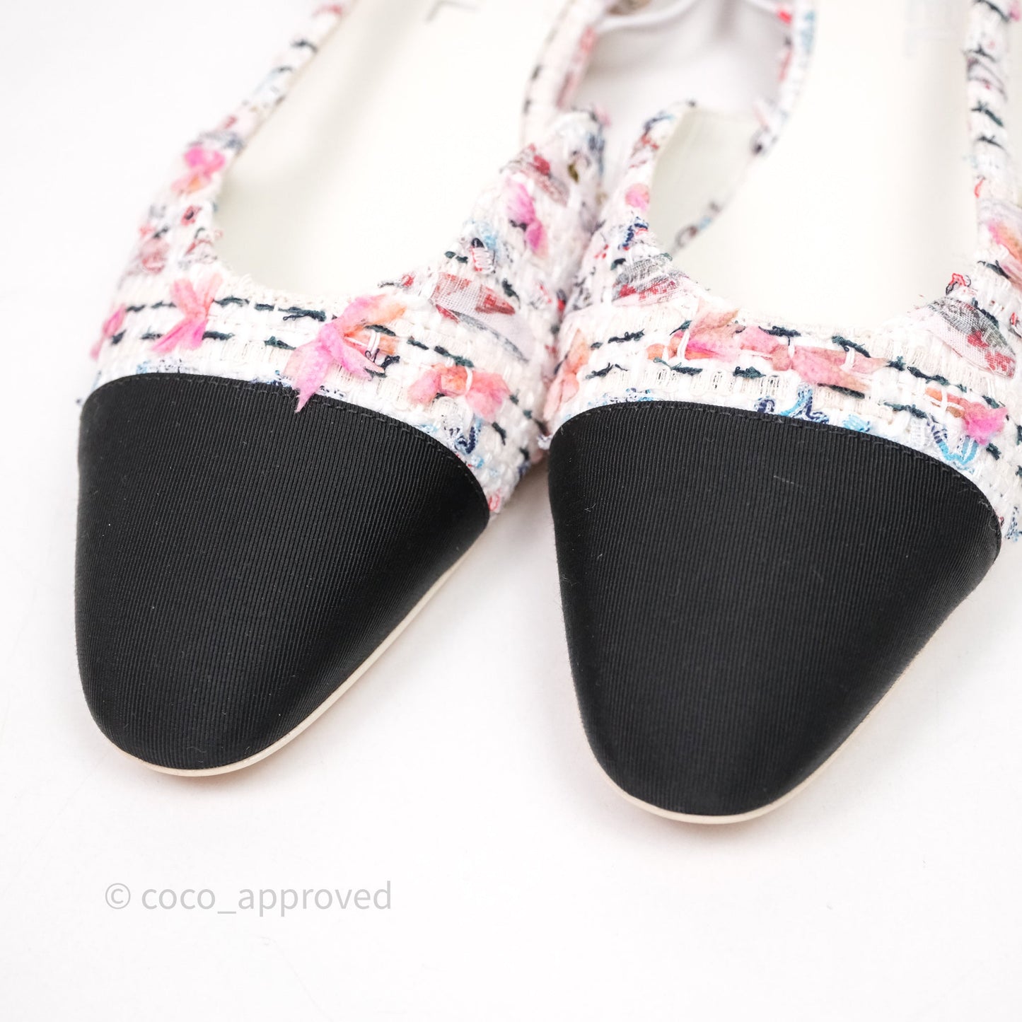 Chanel CC Slingback Flats Pink Tweed Size 39