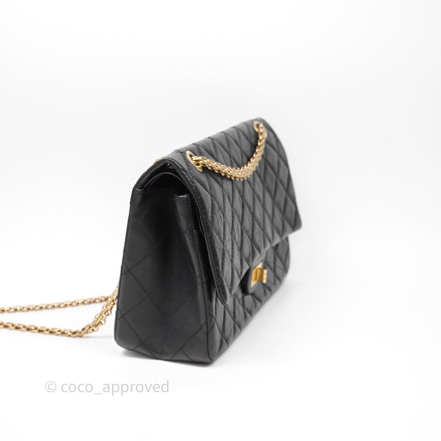 Chanel Reissue 226 Quilted Aged Calfskin Black Aged Gold Hardware
