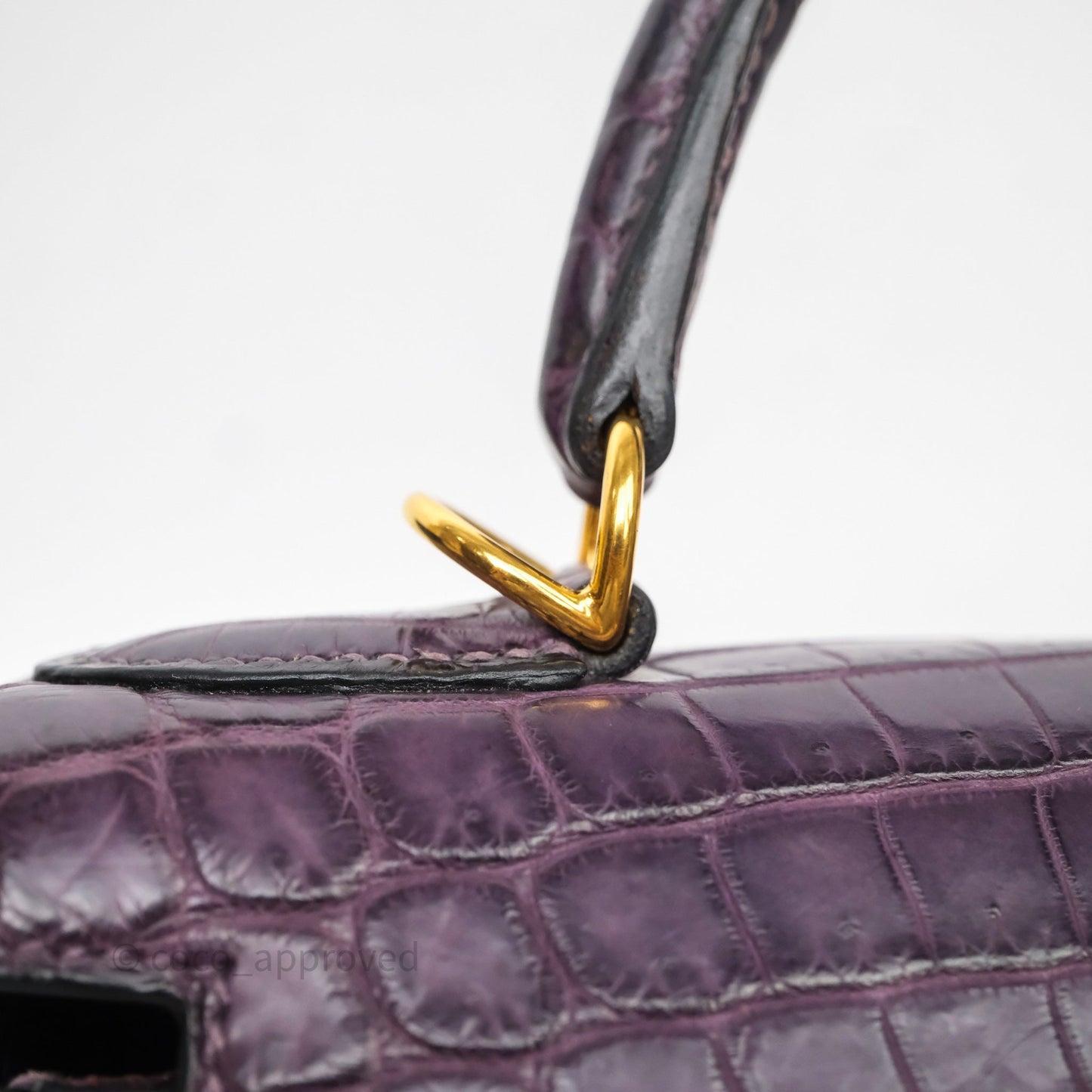 Hermès Kelly 28 Purple Crocodile Gold Hardware