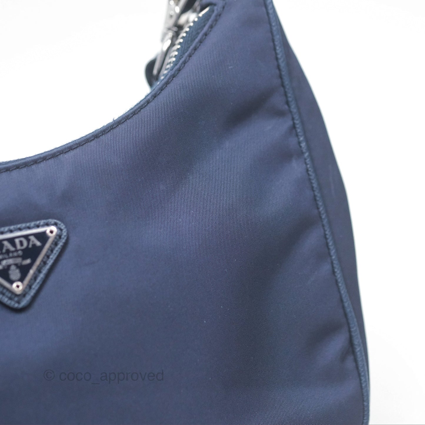 Prada Nylon Re-Edition 2005 Shoulder Bag Navy Blue Silver Hardware
